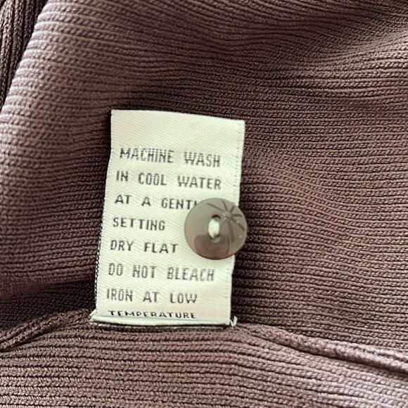 NWT Venini Long Sleeve Belted Long Cardigan Womens Size Small Brown‎ Button Down - Picture 11 of 13